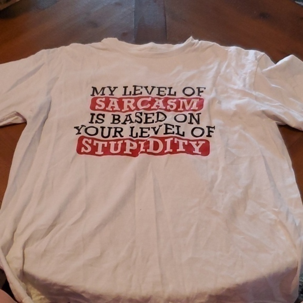 🐻   Spencer's Tee Shirt Size L